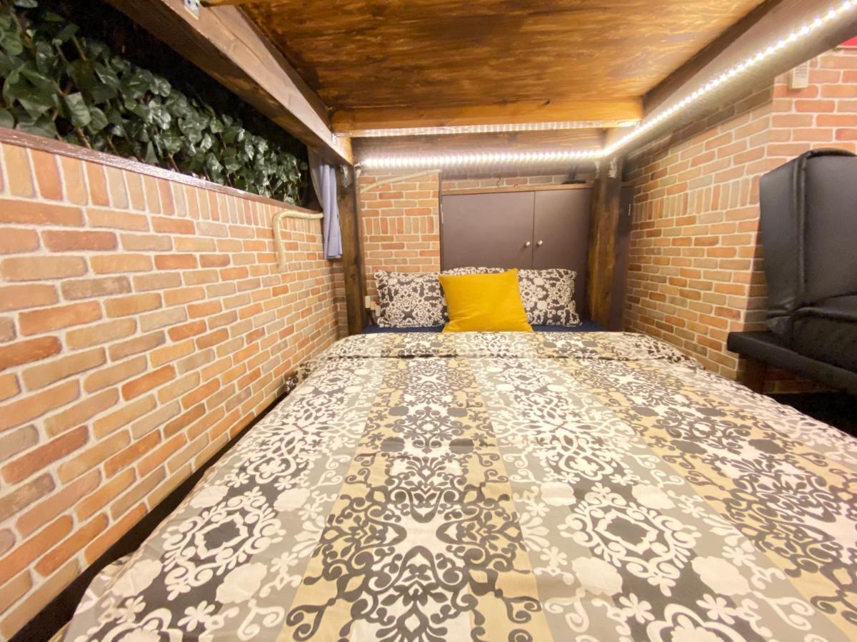 Hotel Orange House Осака Екстериор снимка