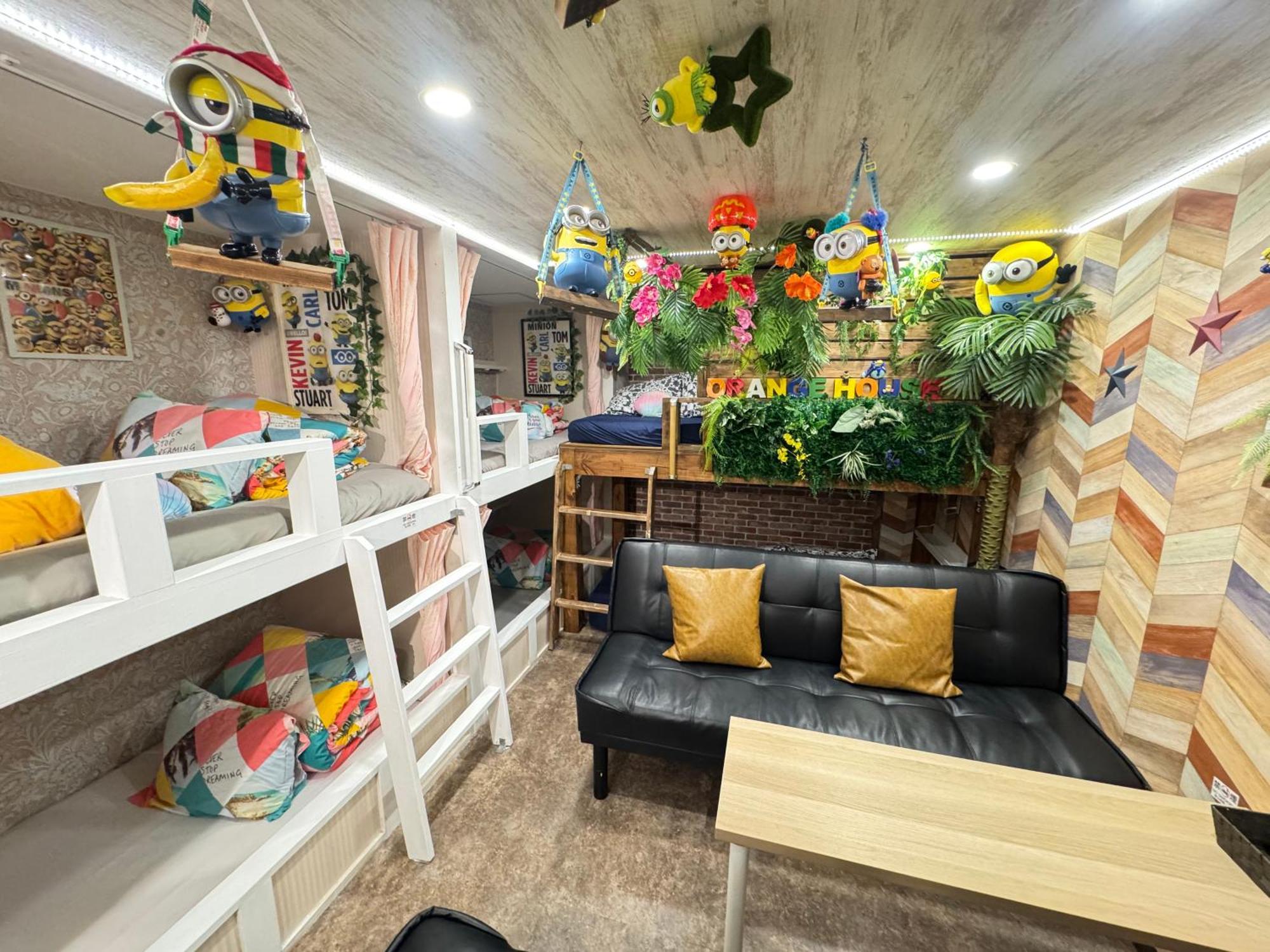 Hotel Orange House Осака Екстериор снимка