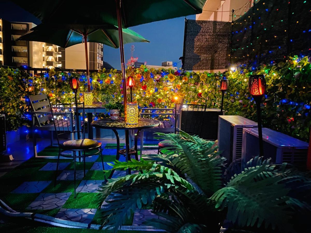 Hotel Orange House Осака Екстериор снимка